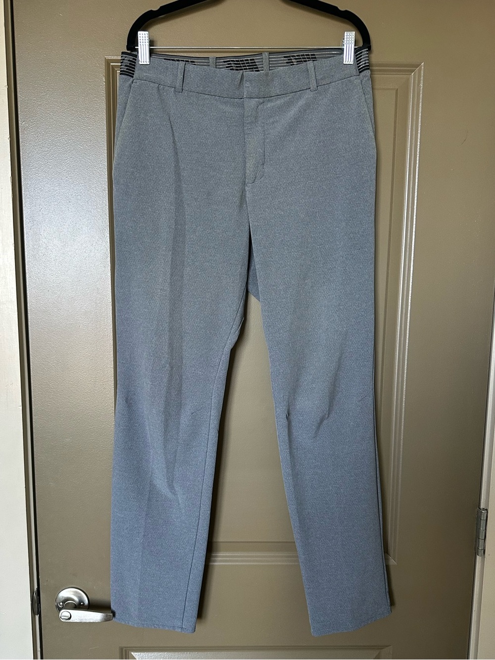 Nike Men’s Gray Golf Pants - Size M 32x32